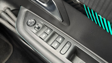 Peugeot 208 1.2 PureTech 100 Allure Premium + 5dr Petrol Hatchback